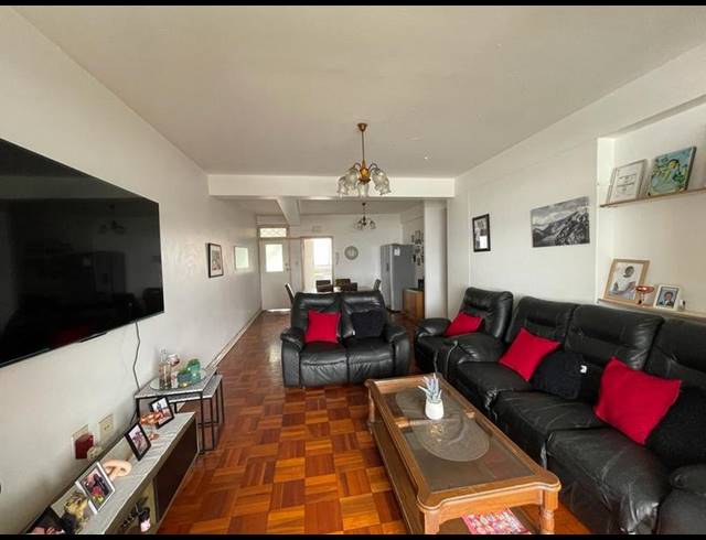 3 BEDROOM PROPERTY TO RENT IN NORTH BEACH